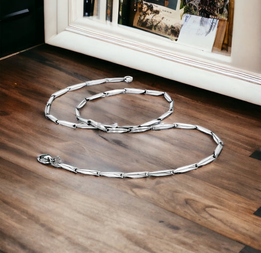 Unisex Chain Necklace handmade in Quebec with stainless steel