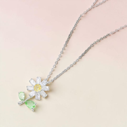 Lina Bloom Necklace