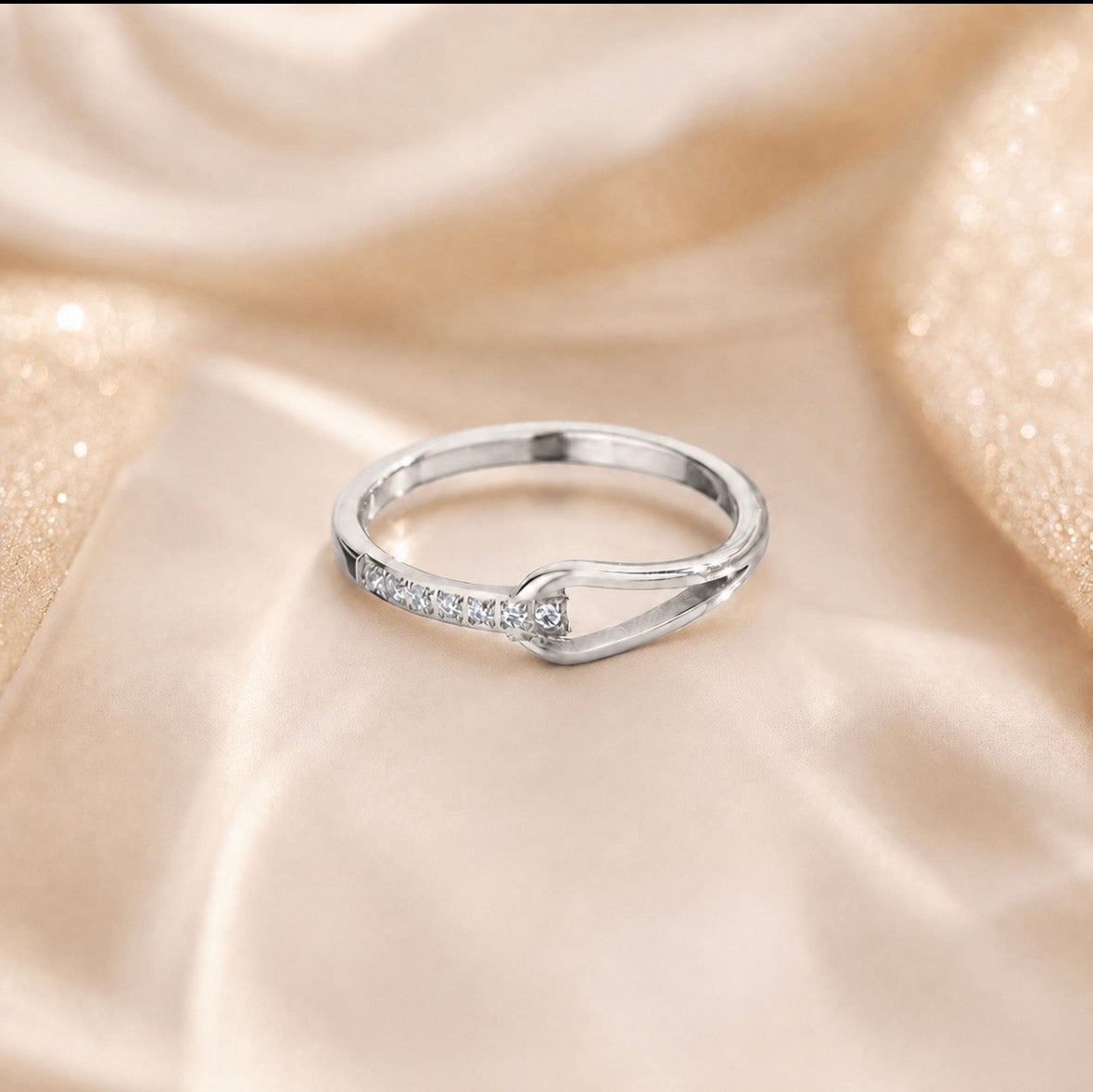 Elodie Teardrop Spark Ring