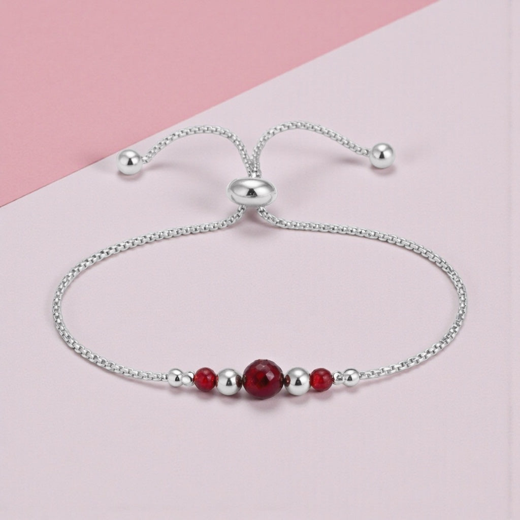 Garnet’s Bracelet