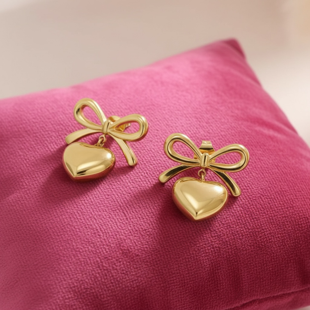 Vivienne Sweetheart Bow Studs