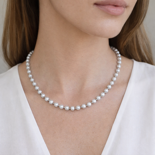 Diana’s Pearly Neacklace