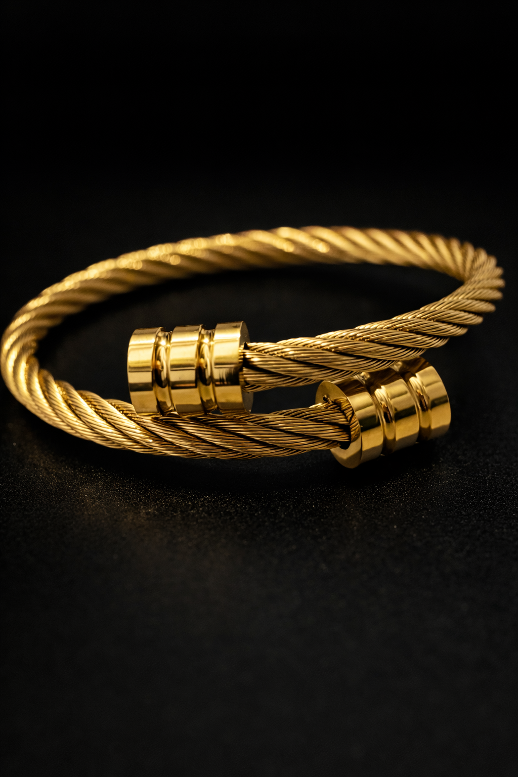 EverTwist Bangle Bracelet
