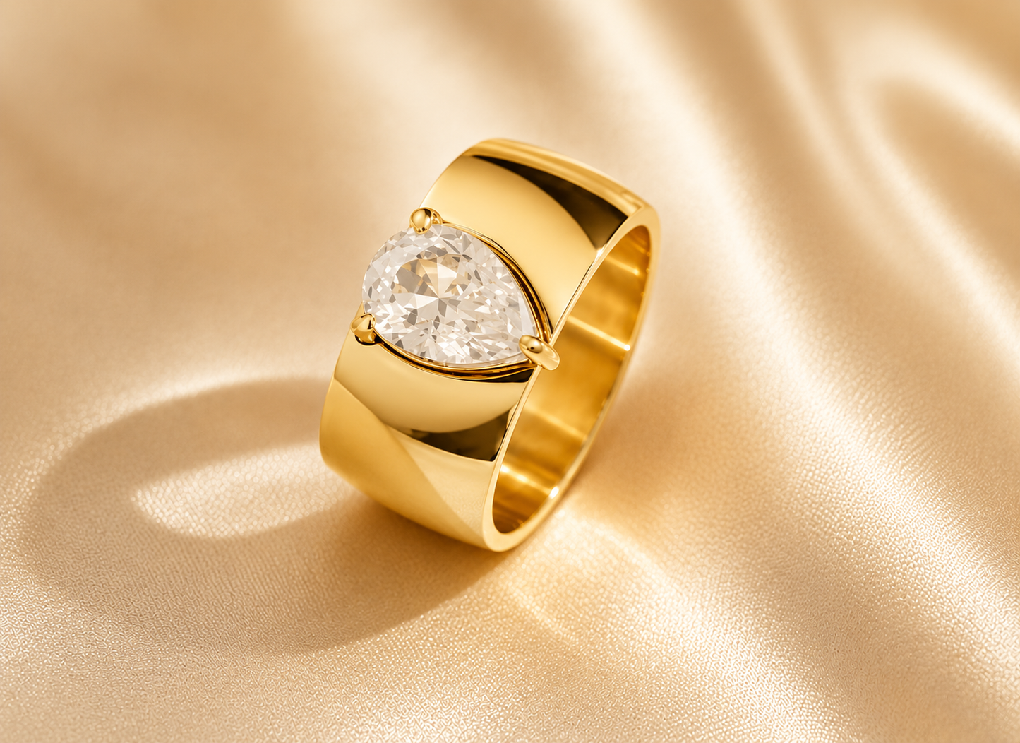 Pearlight Zircon Band Ring