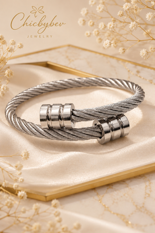 EverTwist Bangle Bracelet