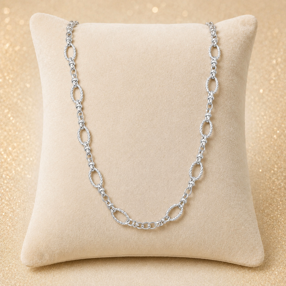 Vivienne Timeless Link Necklace
