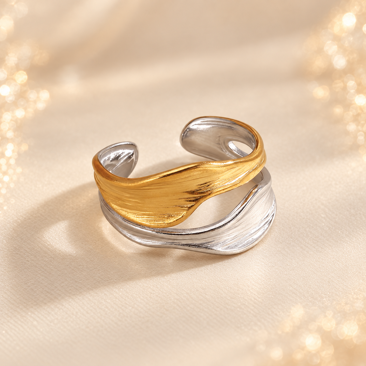 Delphine Two-Tone Wave Ring