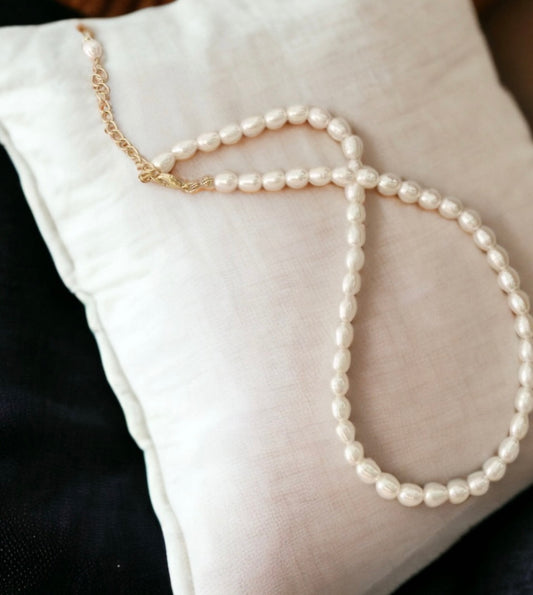 Charlotte’s Pearl Neacklace