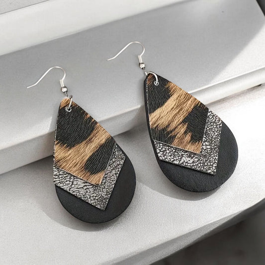 Thalia’s Earrings