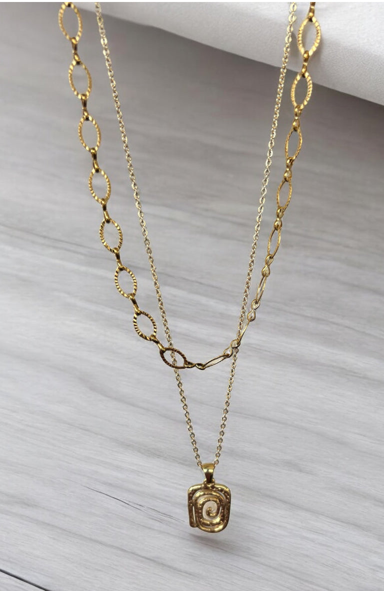 Lola Necklace