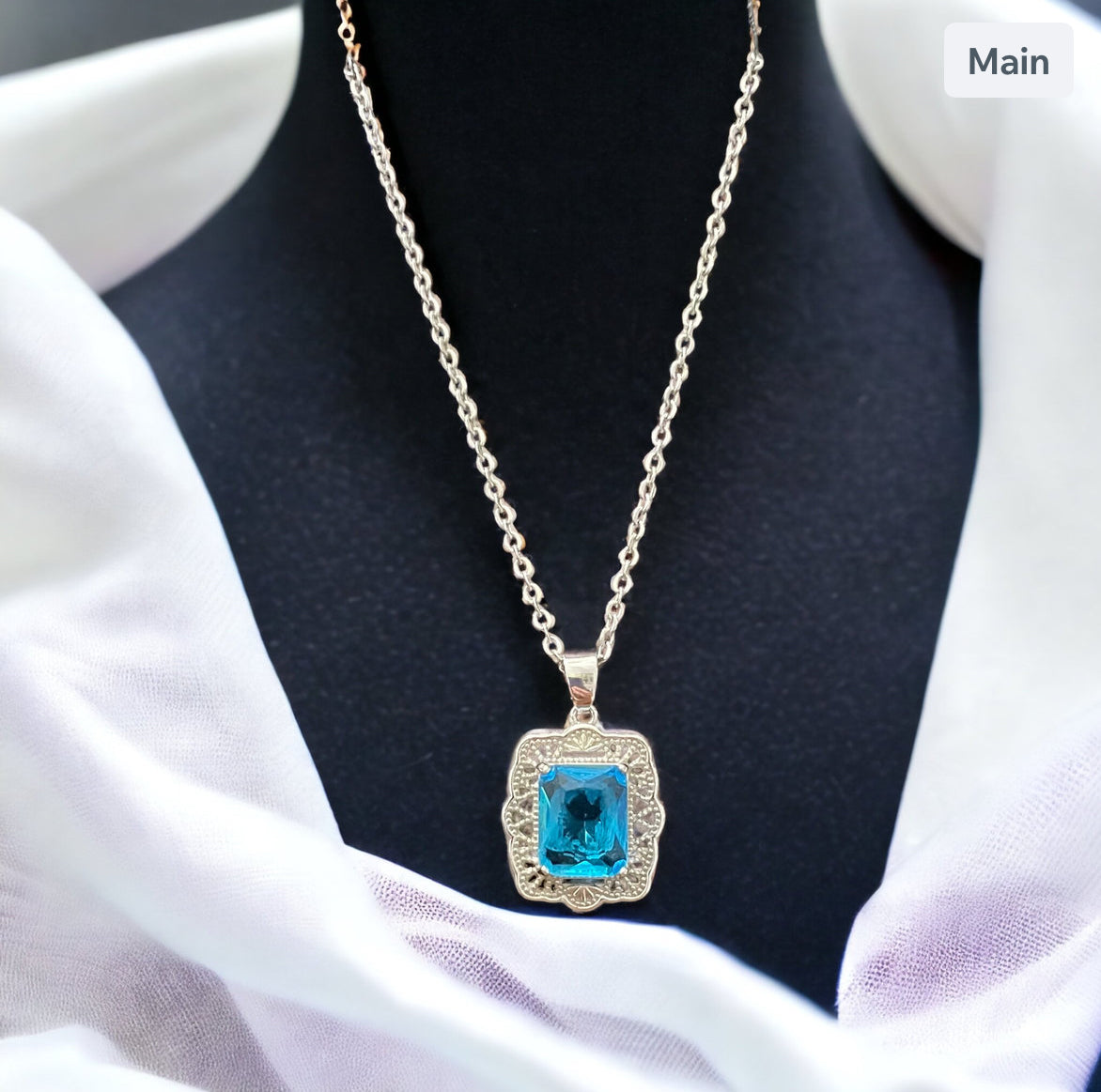 Elizabeth’s Necklace