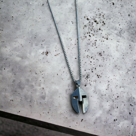 Leonida’s Necklace