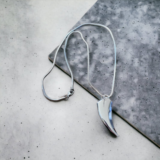 Cornel’s Necklace