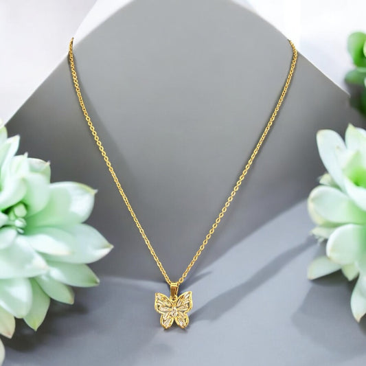 Bellona's  Necklace and Earring Set