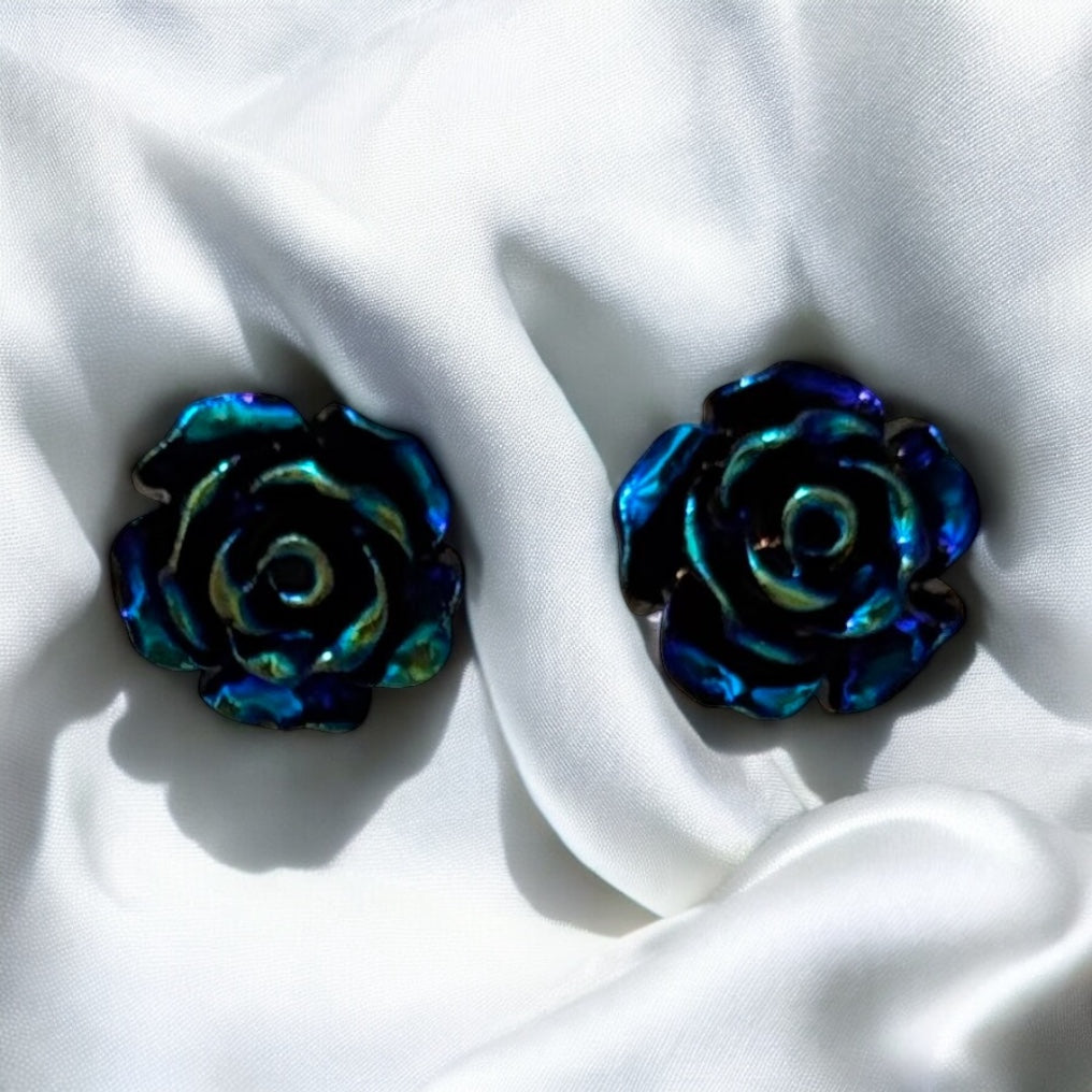 Ilsa’s Stud Earrings