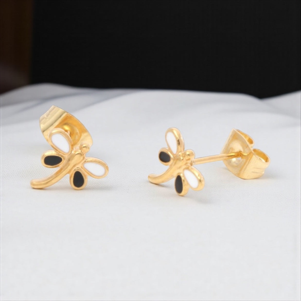 Elsie’s Earrings