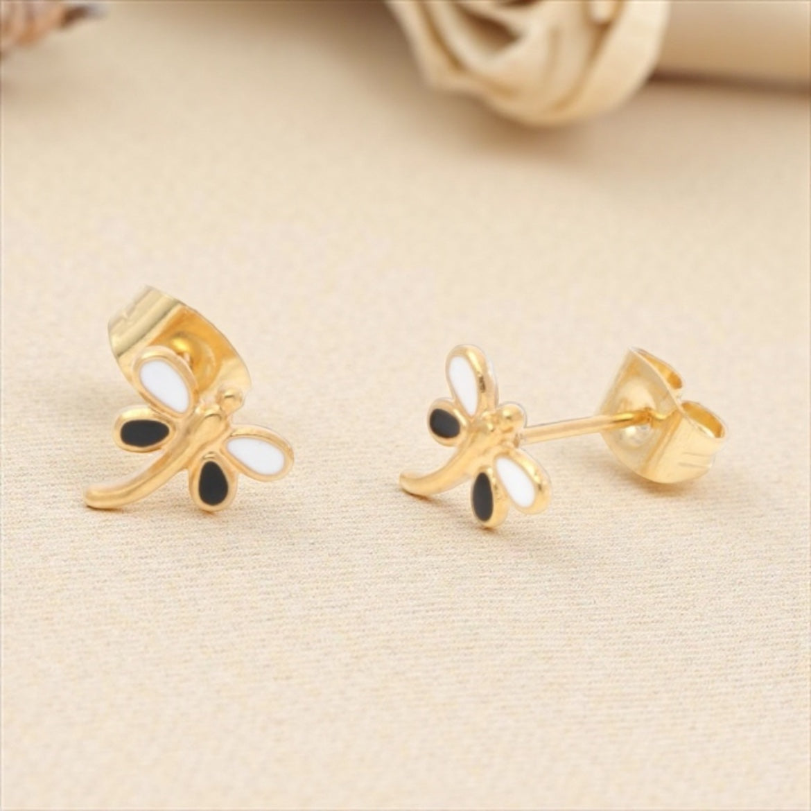 Elsie’s Earrings